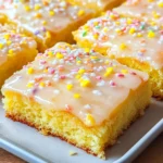 Zitronenkuchen vom Blech - saftig & einfach